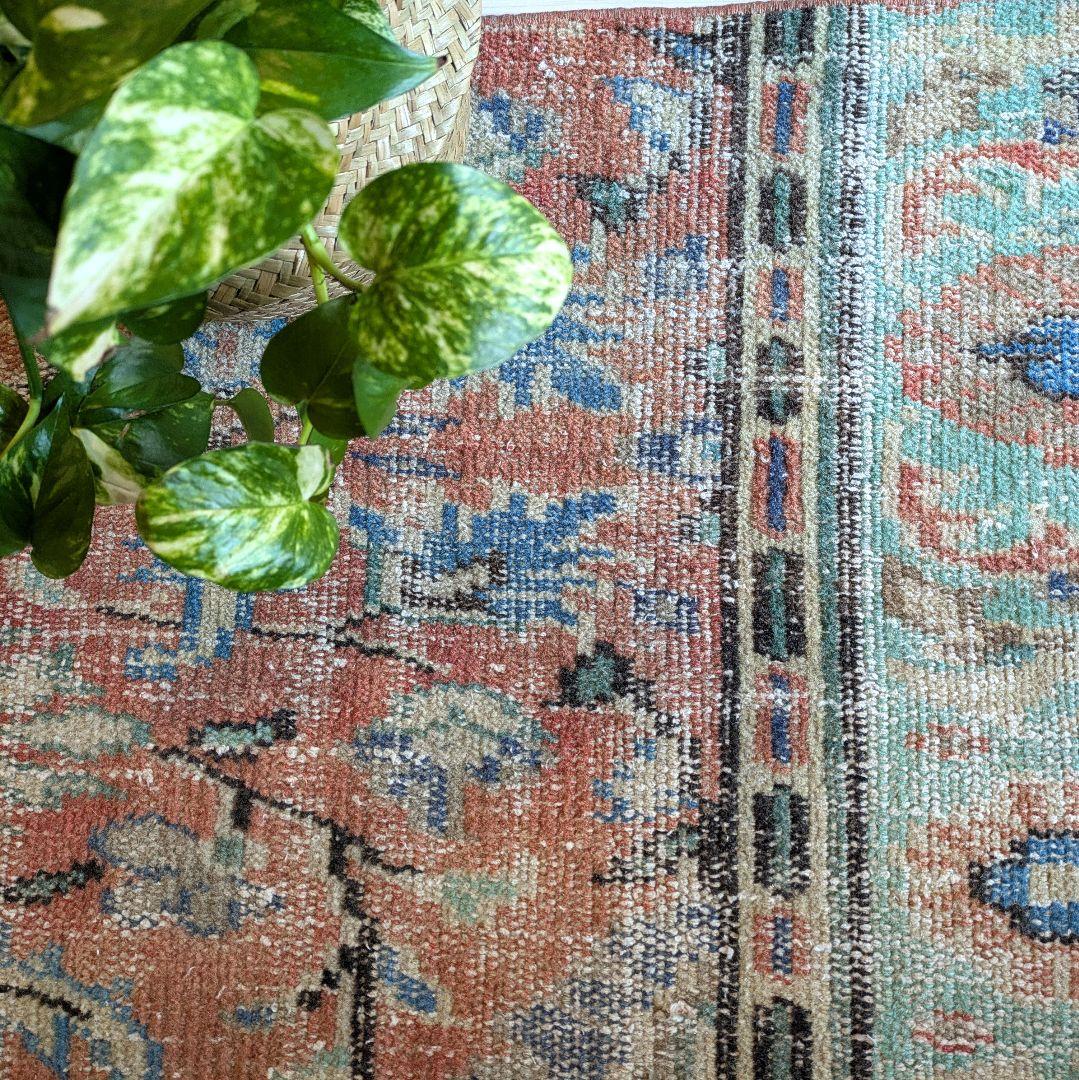 50×91 ラコッタオレンジ×トルコブルー　トルコヴィンテージラグ　ミニサイズ