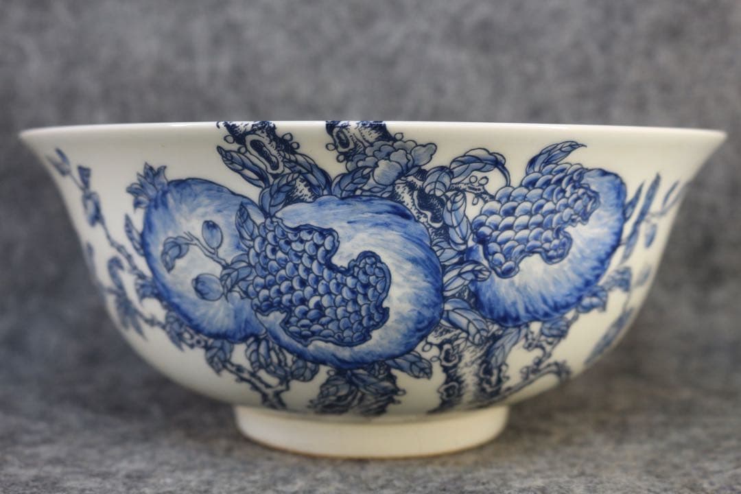 雍正年製　美品　お茶碗　お皿　釉上青花瓷 「過牆石榴文」碗　美品　レア