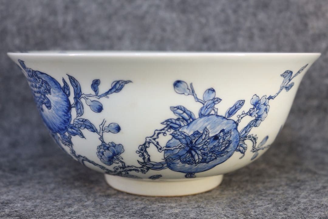 雍正年製　美品　お茶碗　お皿　釉上青花瓷 「過牆石榴文」碗　美品　レア