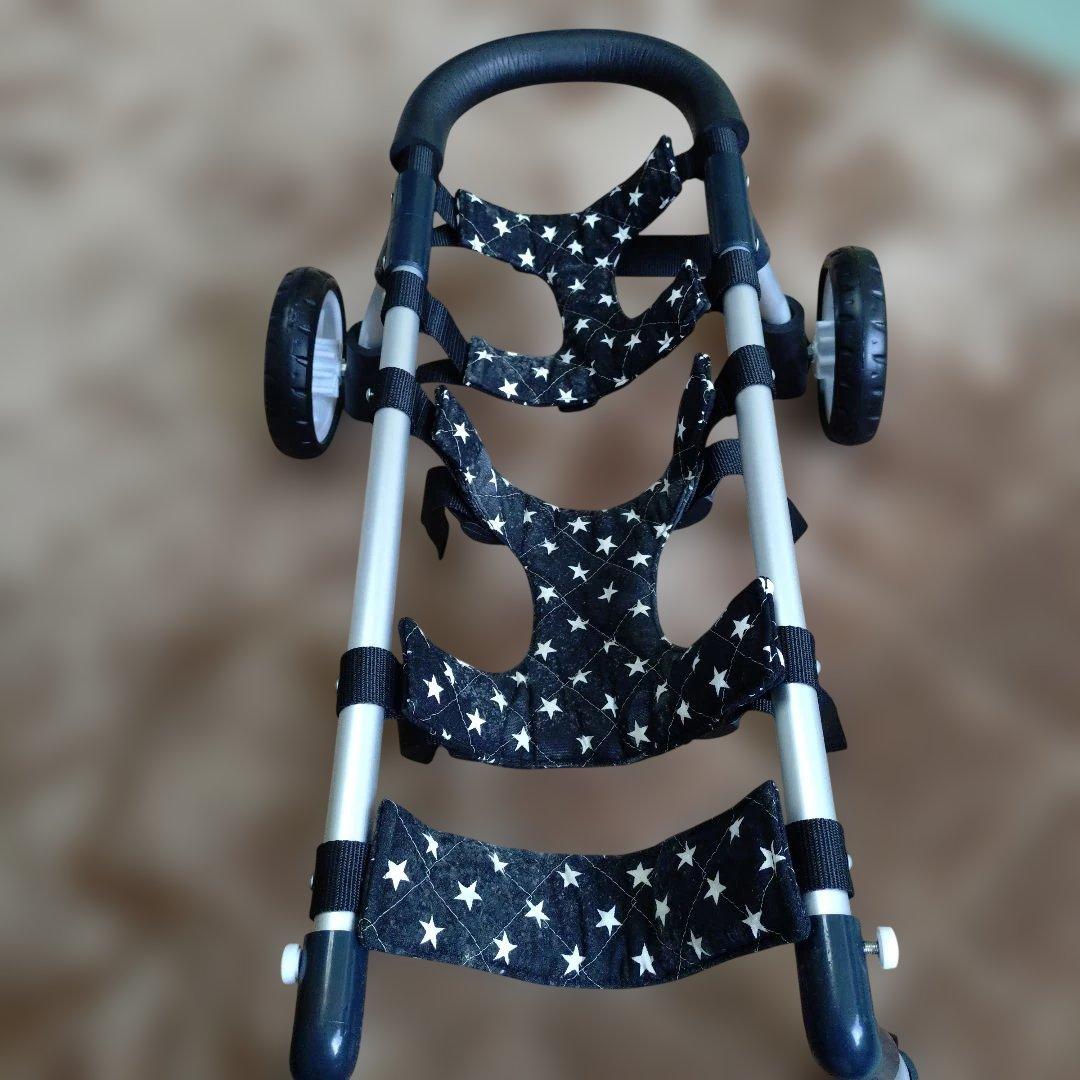 カニンヘンダックス 輪車椅子