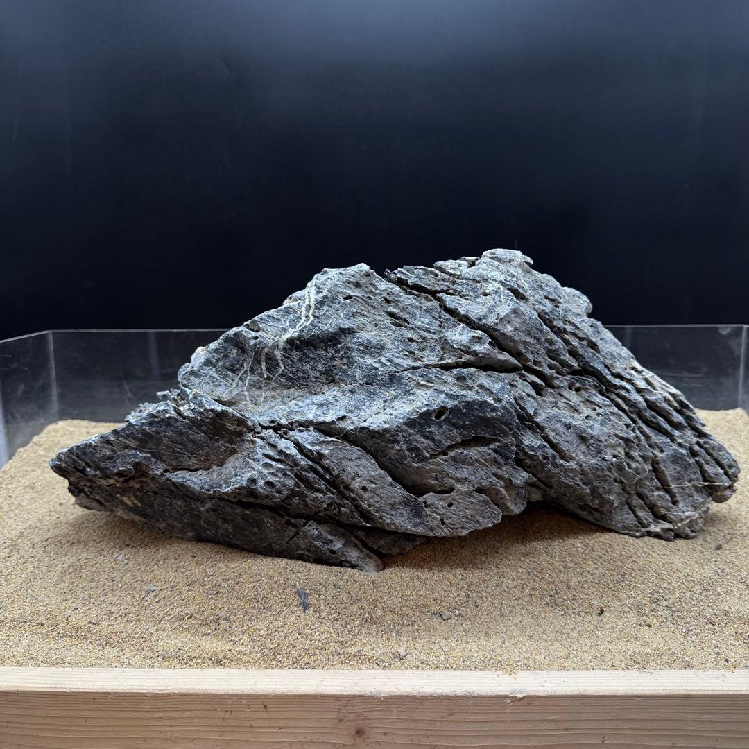 MSS-7019 「セレクト品」酸処理青龍石親石　44cm 龍王石　竜王石