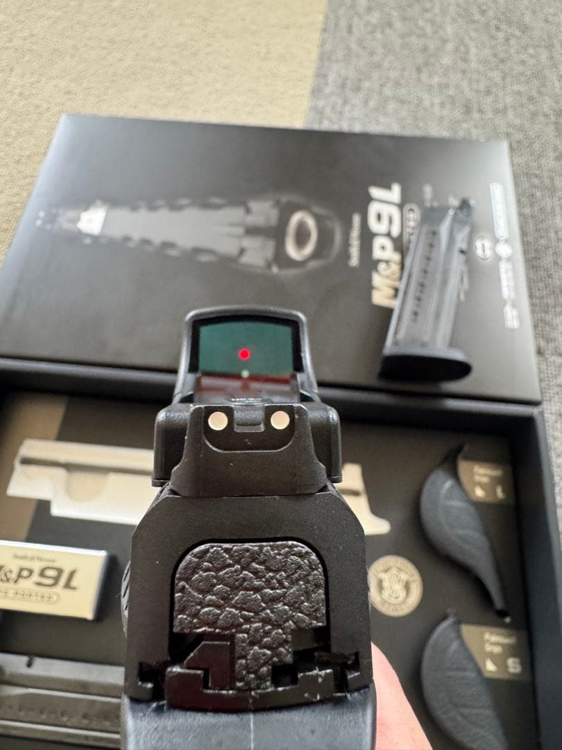 東京マルイ M&P9L ガスガン レッドドットサイト付き