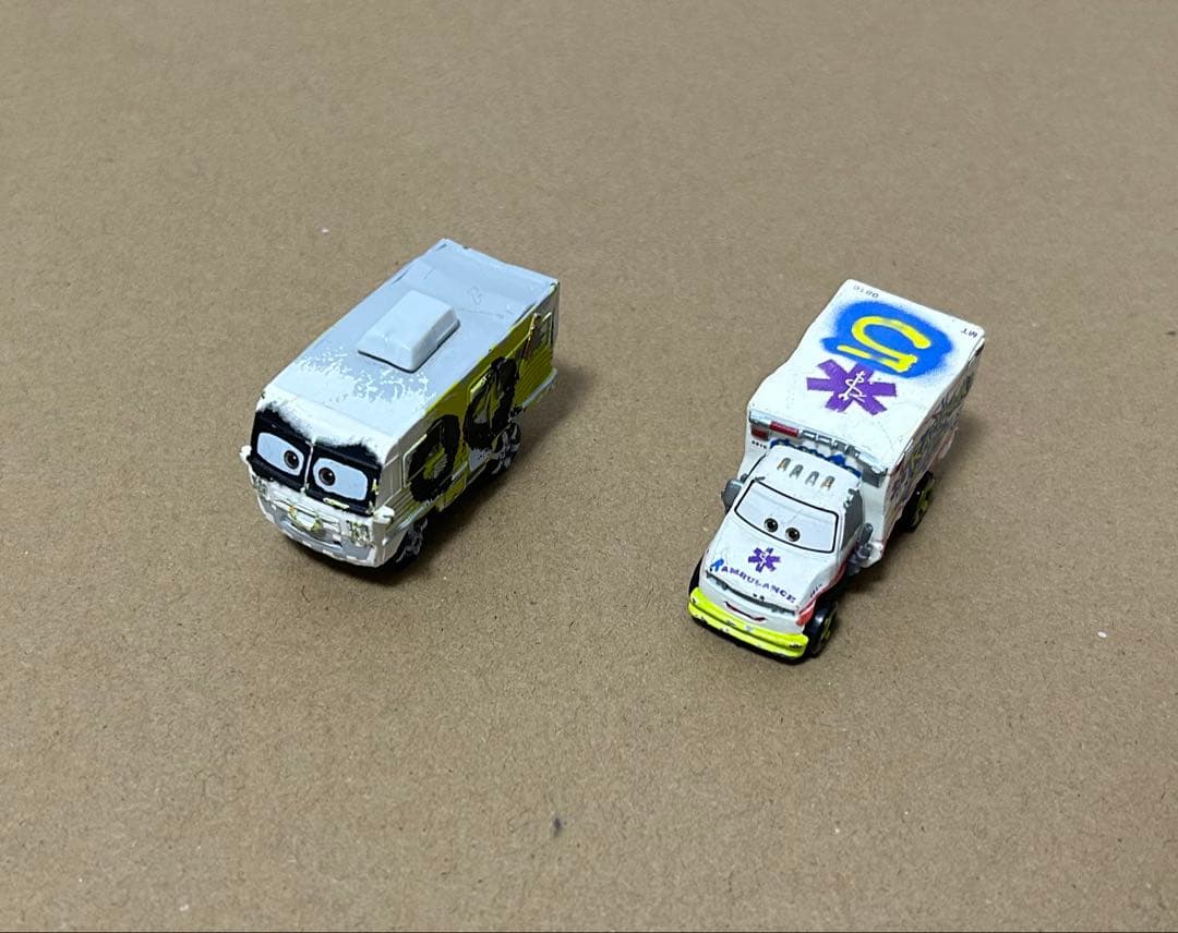 トミカ　カーズ　セット