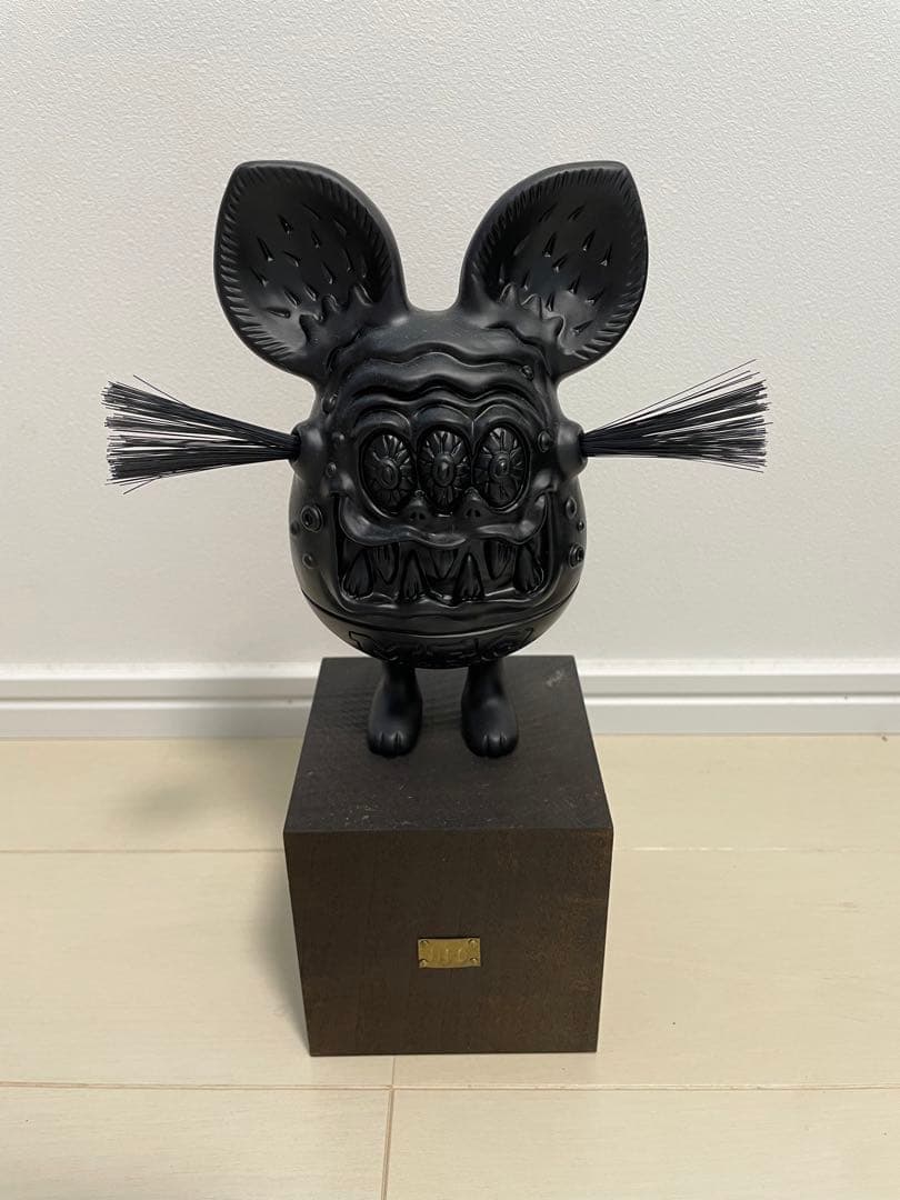 knuckle レジン　フィギュア　限定品