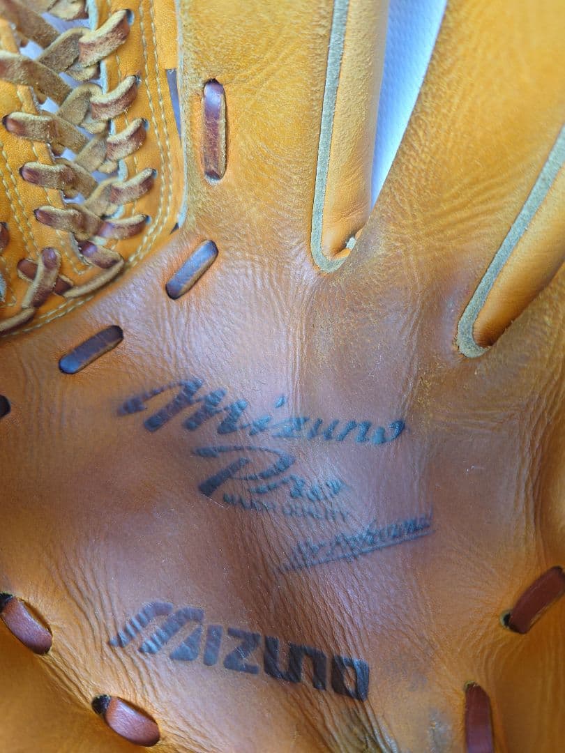 NPB 選手支給　硬式内野手グローブ