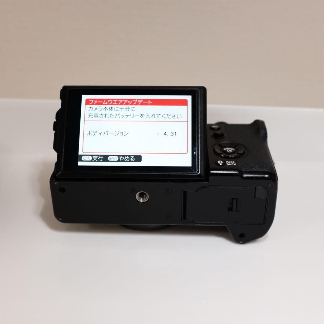 富士フイルム FUJIFILM X-T5 多言語モデル / グリップ付き
