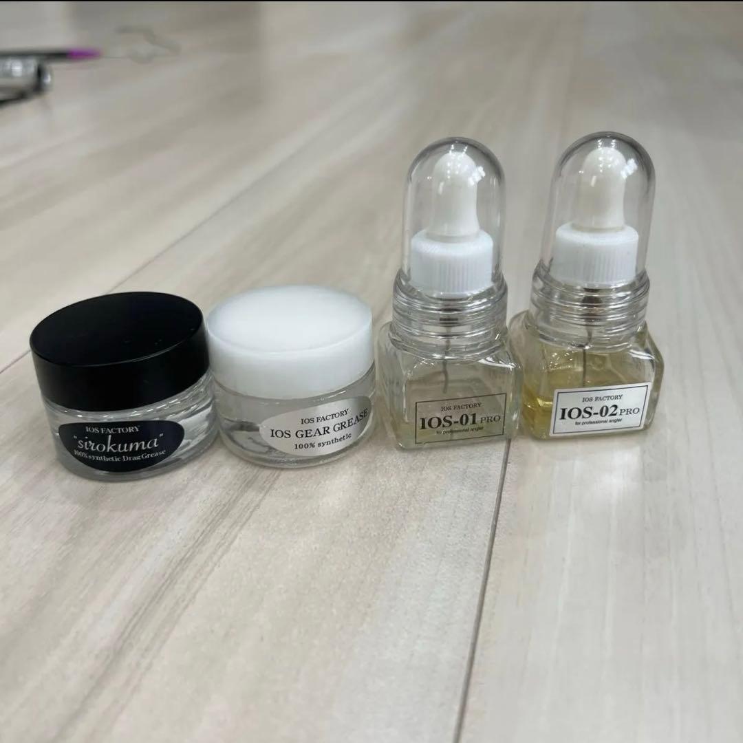 リール IOS FACTORY IOS-01 IOS-02GREASE sirokuma