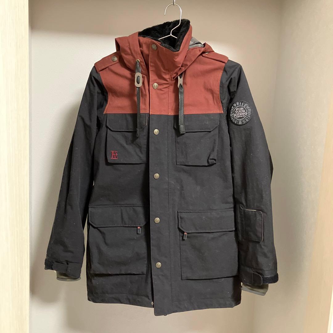 スノーボードウエア　エスティボ　上着　women's Mサイズ