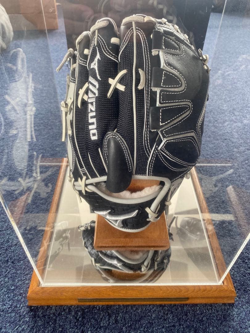 【限定50】ミズノプロ田中将大硬式グローブ ヤンキース時代木箱、鑑賞用ケース付き