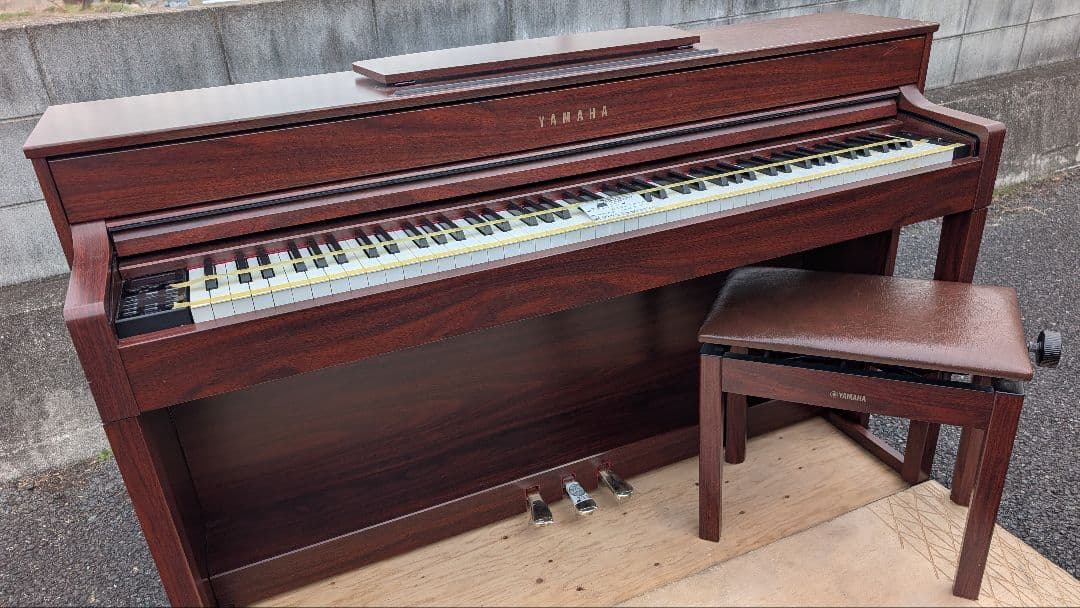 送料込み YAMAHA 電子ピアノ CLP-535M 2015年製 激可愛い♥