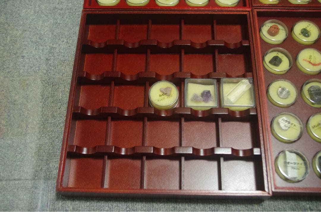 Deagostini 鉱物標本　コレクション