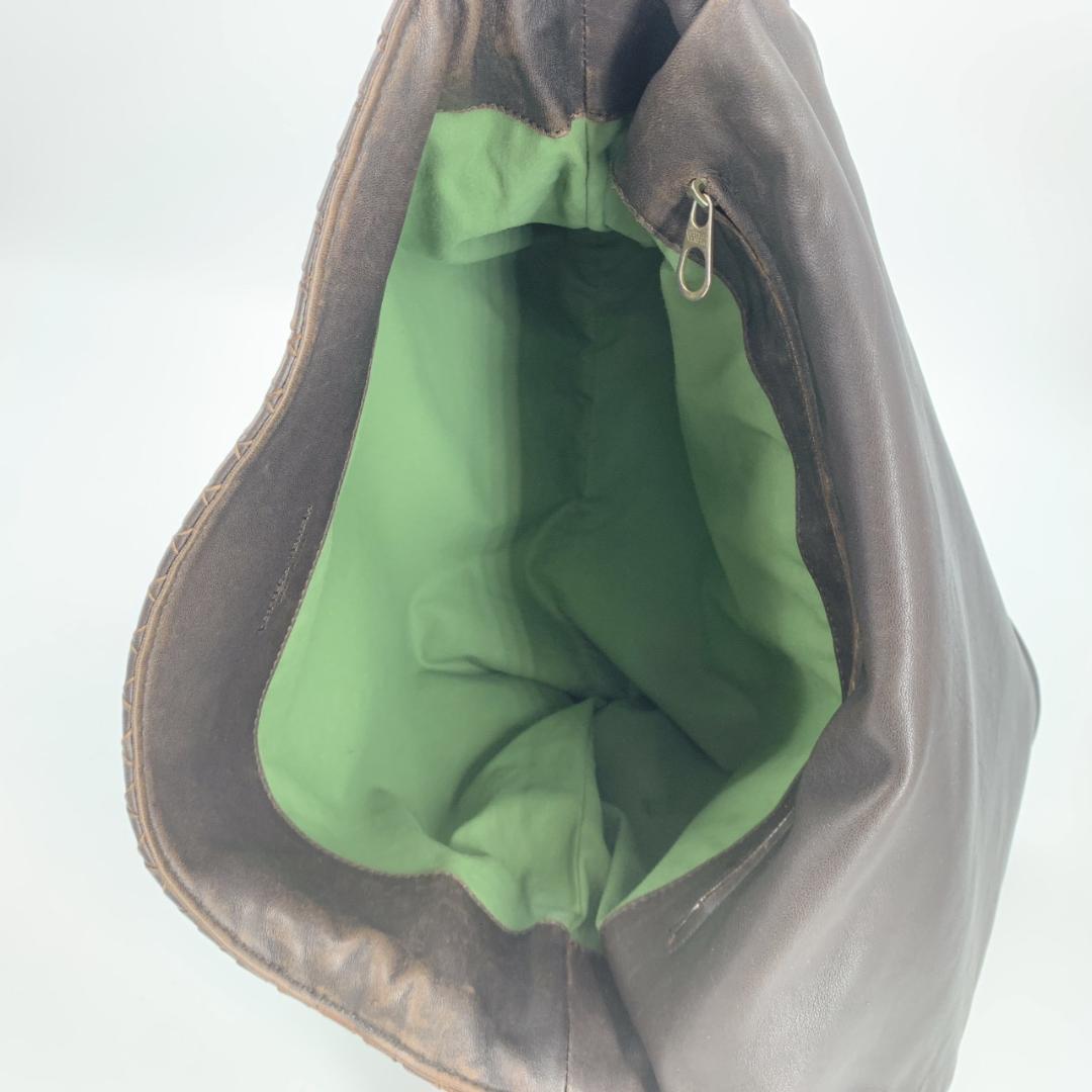 ボッテガヴェネタ イントレチャート ショルダーバッグ メッセンジャー レザー