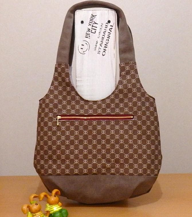 ハンドメイド　大人のシンプルトートバッグ他４点のおまとめ