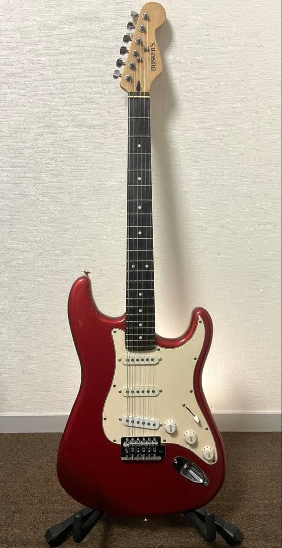 BUSKER'S ストラトキャスター　赤