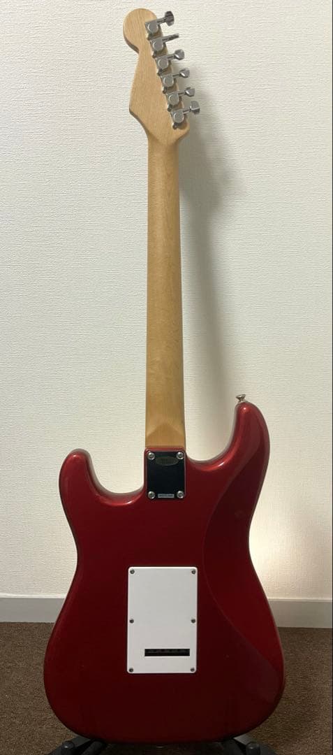 BUSKER'S ストラトキャスター　赤
