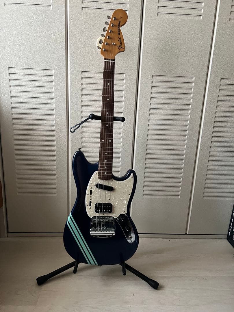  Cobain MG ムスタング　Fender Japan