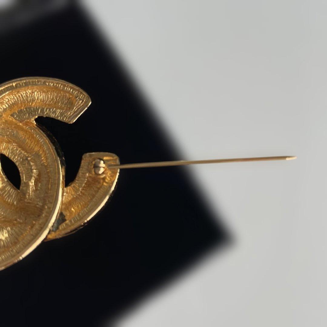 CHANEL シャネル CC ロゴブローチ GP