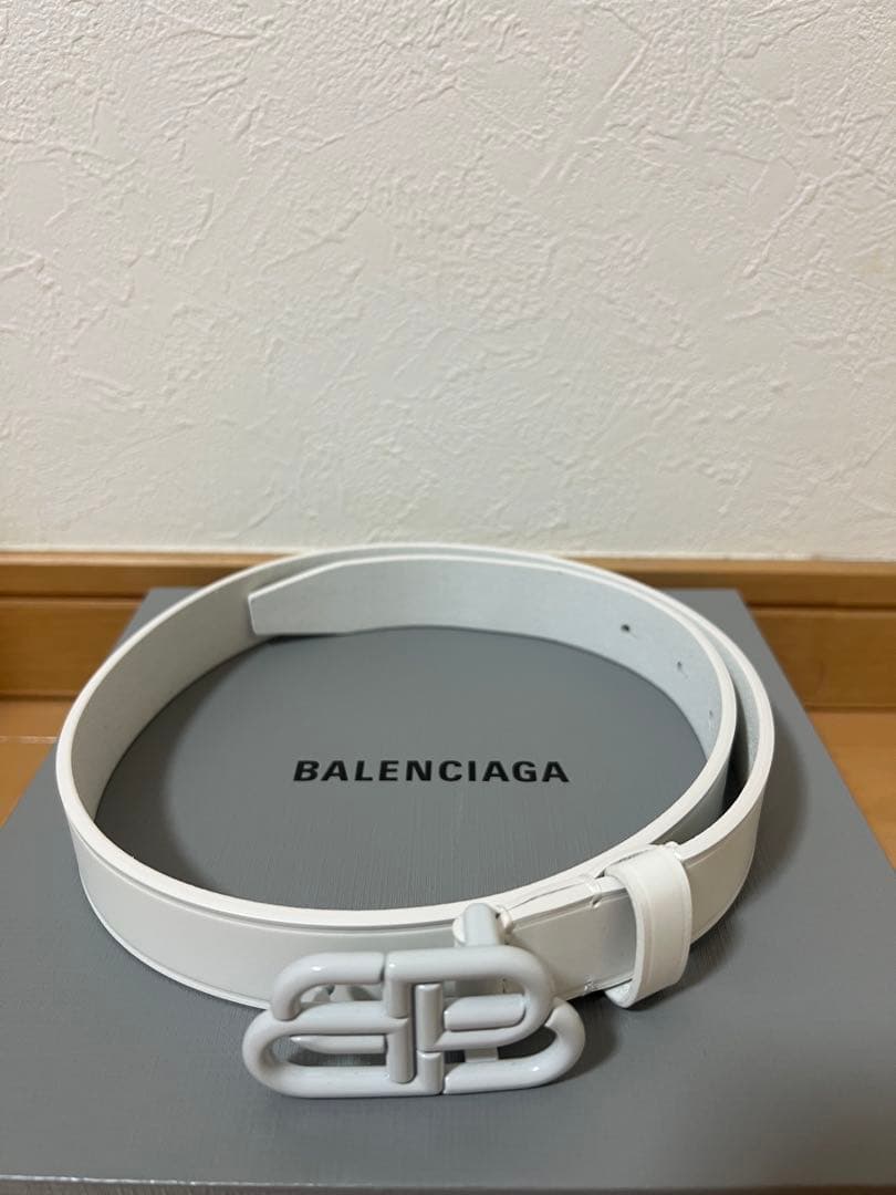 BALENCIAGA ホワイトレザーベルト