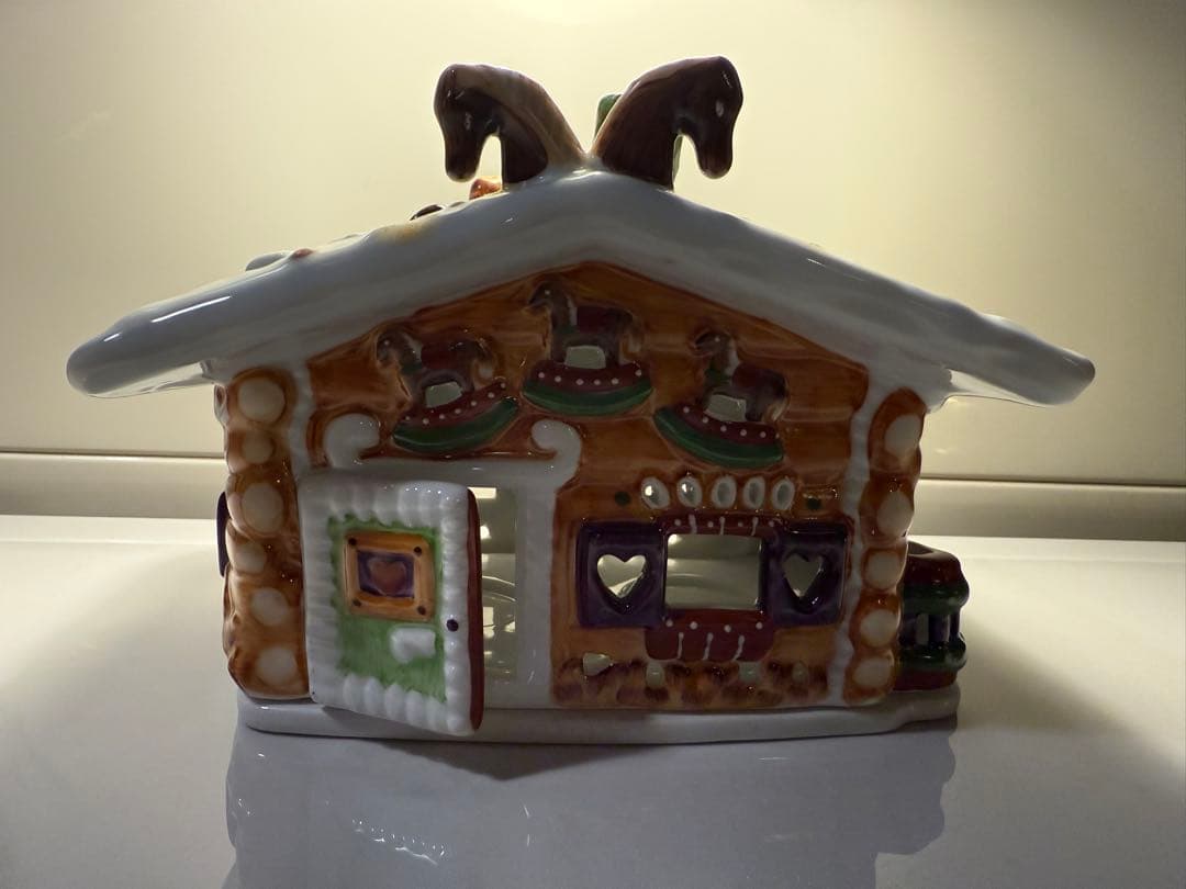 ビレロイ&ボッホ ジンジャーブレッドライトハウス 陶器製