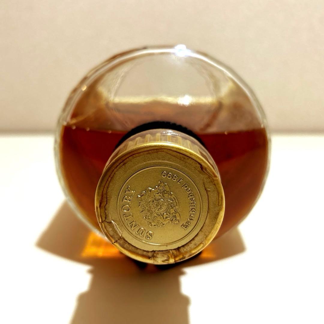 サントリー　響　金キャップ　裏ゴールドラベル 750ml