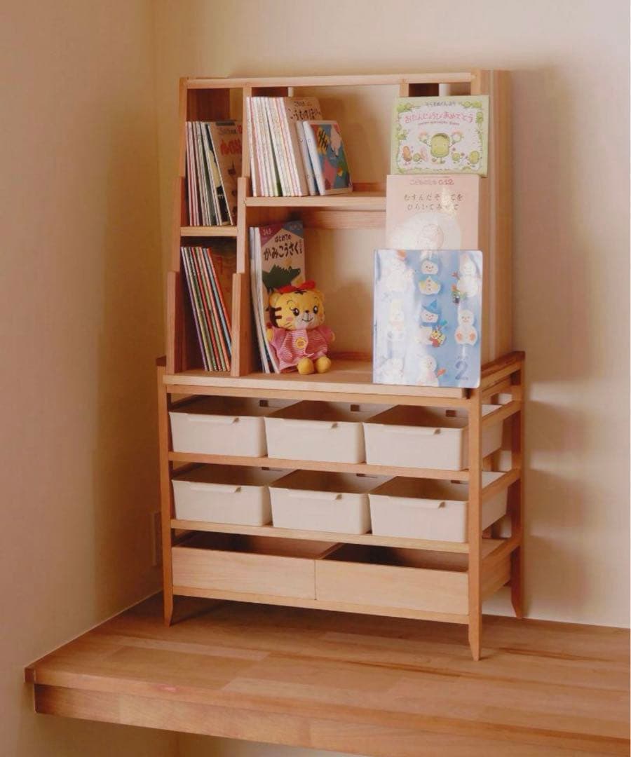絵本棚　収納棚