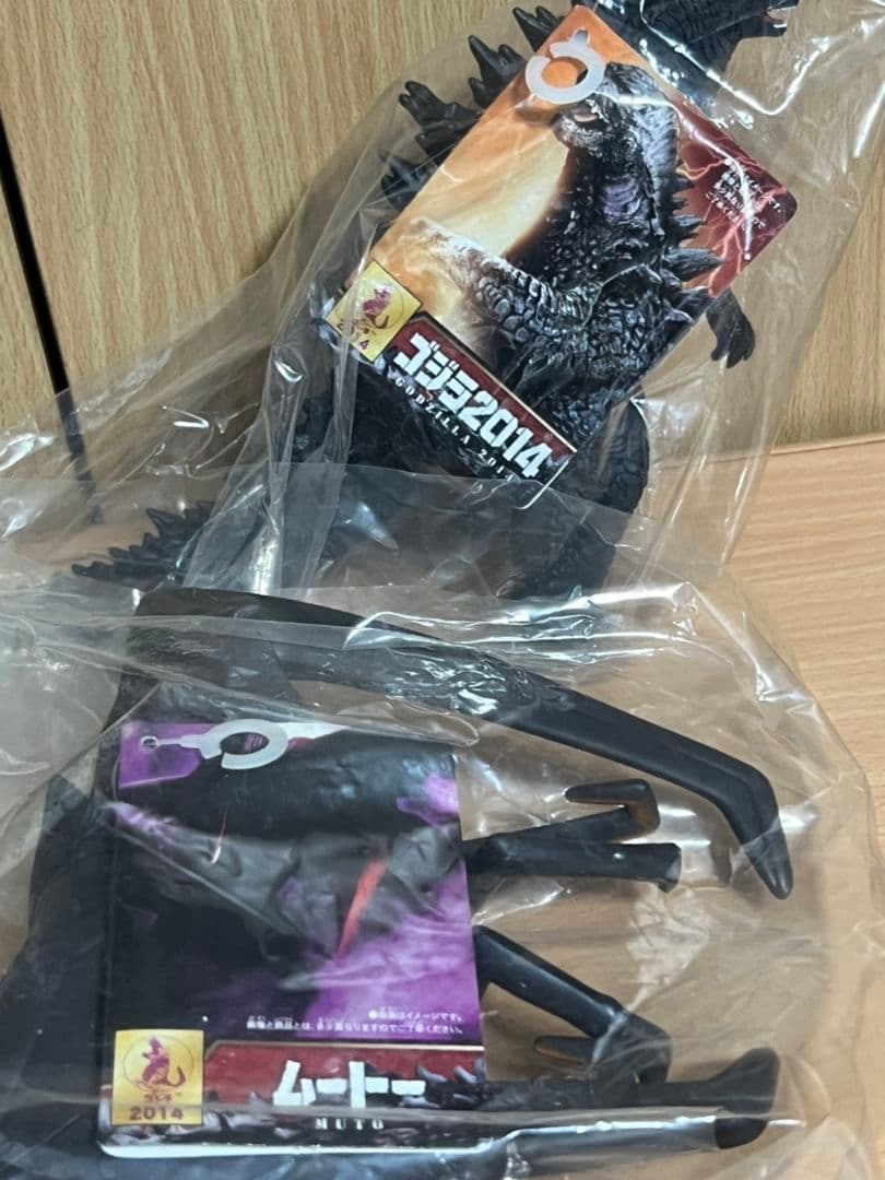 バンダイソフビ☆ゴジラ2014☆ムービーモンスターシリーズ☆ ゴジラ＆ムートー☆