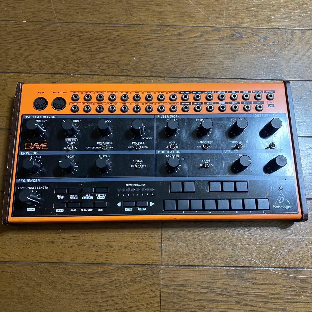 Behprginger CRAVE セミモジュラー　モジュラーシンセサイザー中古