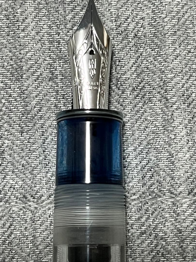 デルタ ドルチェビータ デモンストレーター オーバーサイズ