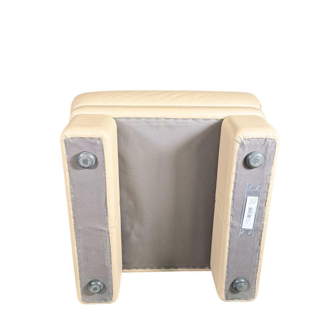 HR864 himolla ヒモラ　オットマン 本革 総本革　ベージュ系