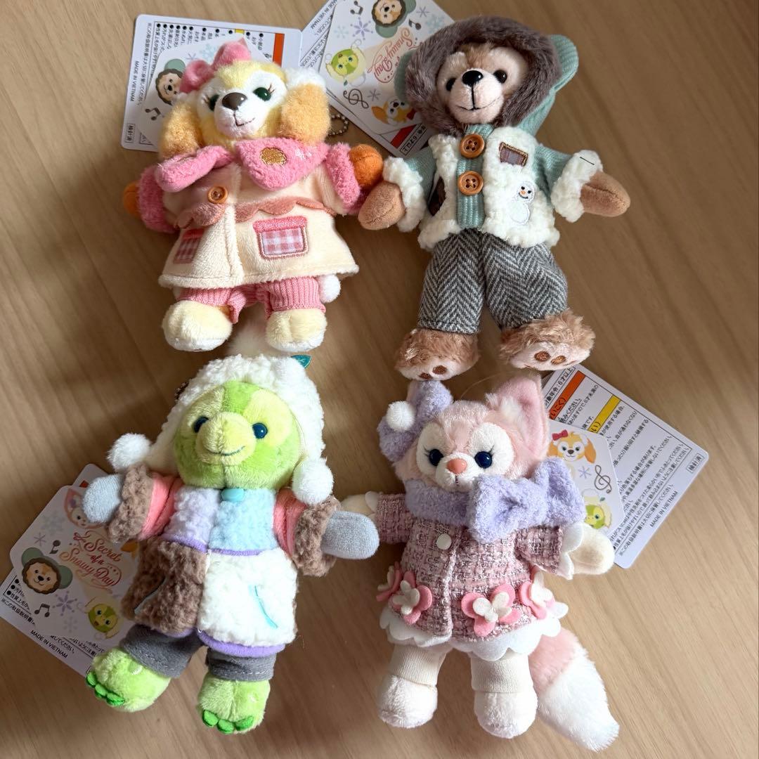 ディズニーシー シークレット・オブ・スノーウィーデイ ぬいぐるみバッジ