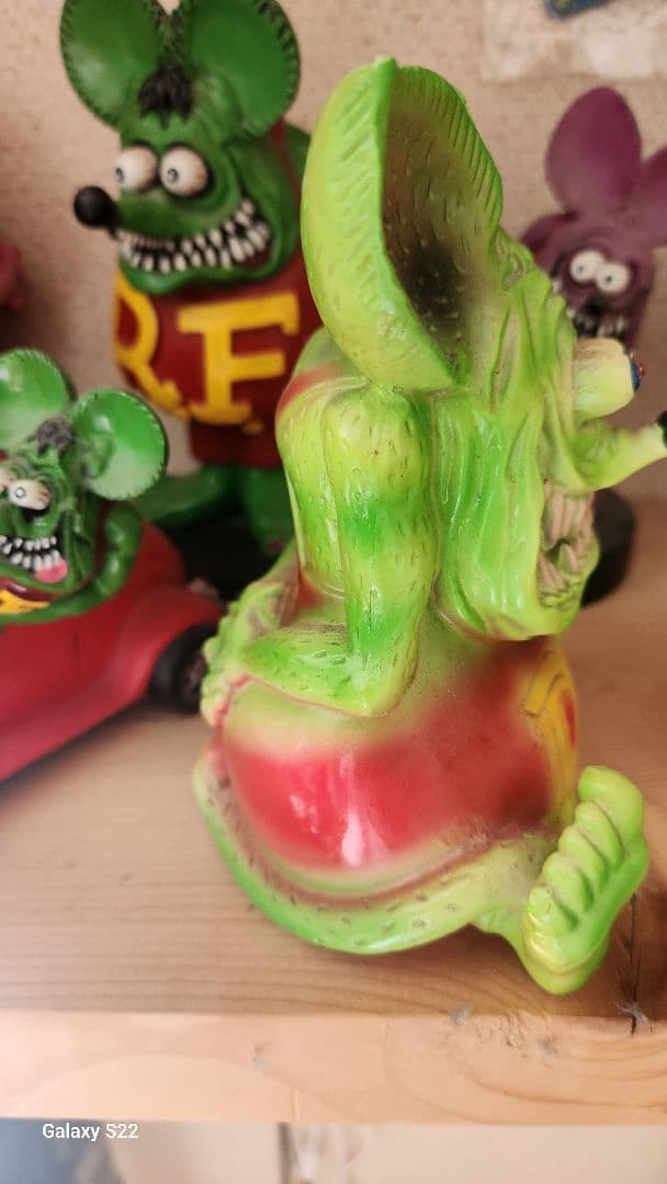 これは安い！ラットフィンク　フィギュア