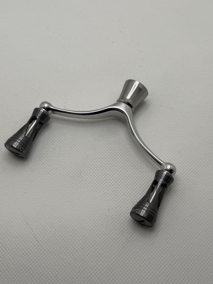 DAIWA 22 EXIST LT2500S-DH スピニングリール　極美品