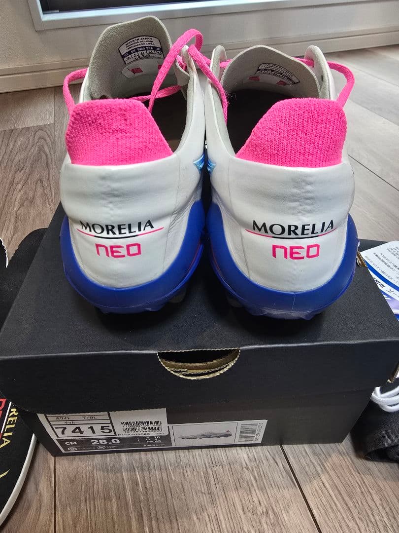 ミズノ サッカー スパイク モレリア ネオ4 28 限定カラー MIZUNO