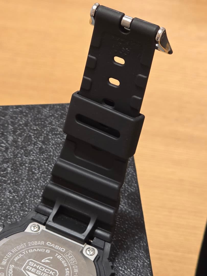 CASIO G-SHOCK GW-M5610　電波ソーラー