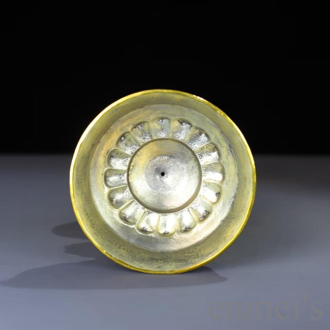 中国古美術 鍍金銅瓶 水差し 手彫り 鏨刻 純銅製 花器 床の間飾り 細工 置物