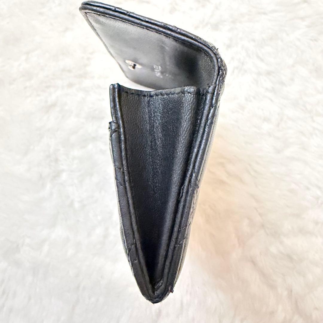 シャネル　マトラッセ　カードケース　名刺入れ　黒　ブラック　ミニ財布　20番台