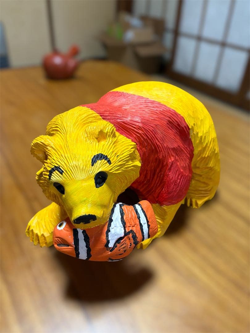 木彫り　熊　カスタム　ヒグマ　北海道　ペイント　オリジナル　クマノミ