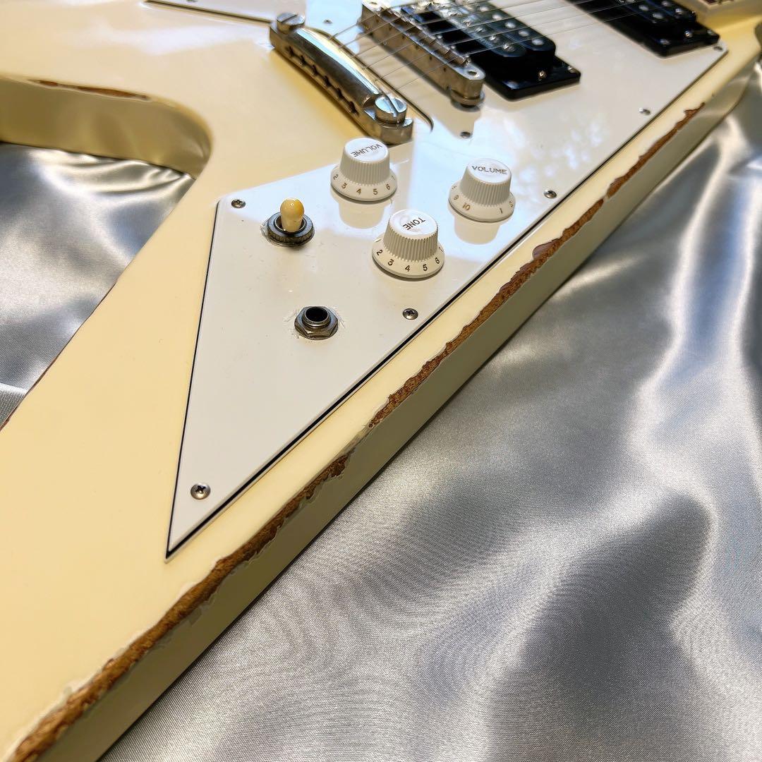 【レリック】フライングV EDWARDS（パーツあり）