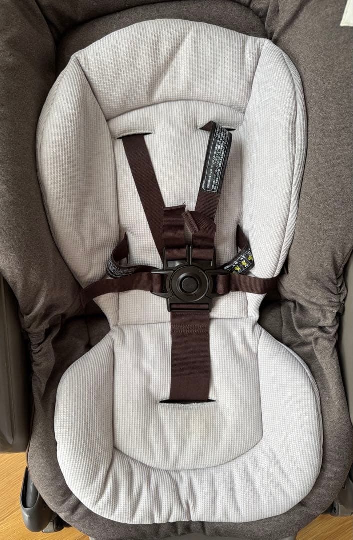 美品 Combi コンビ ネムリラ 電動　ブラウン　動作確認済！！