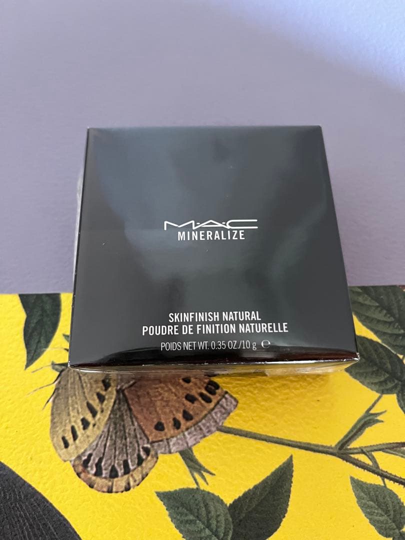 MAC ミネラライズ　スキンフィニッシュ　ナチュラル　ライト