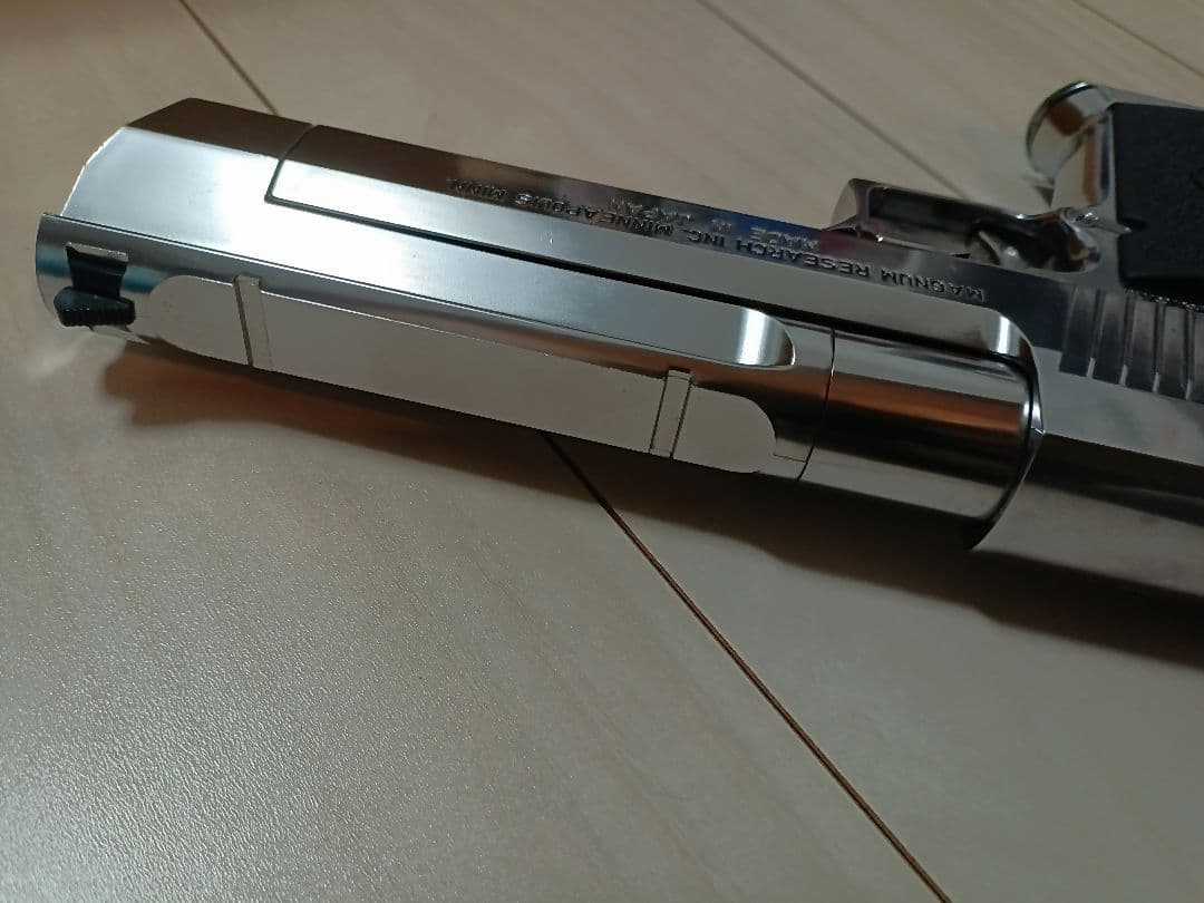 【中古品】東京マルイ 新型 ガスガン「デザートイーグル.50AE」ステンレス