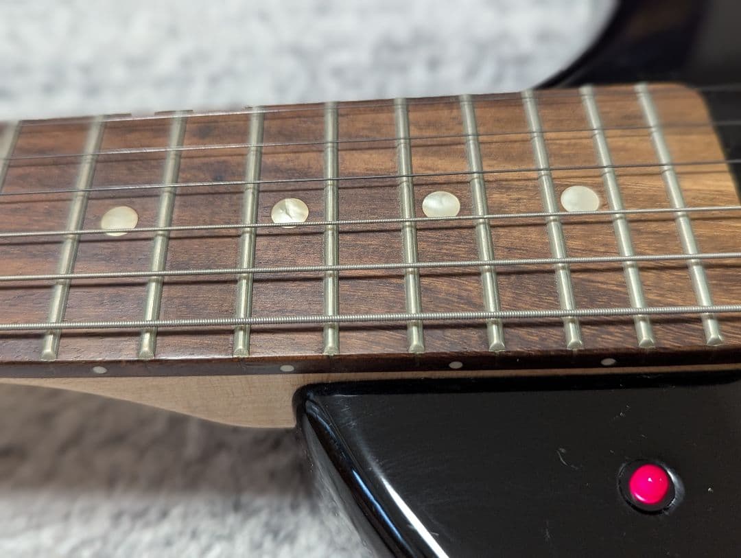 ZO-3 ブラック　美品・動作確認済み　FERNANDES　アンプ内蔵ギター