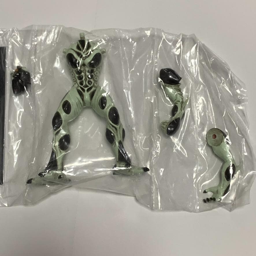 強殖装甲ガイバー トレーディングフィギュア#01　全９種 ビニール未開封