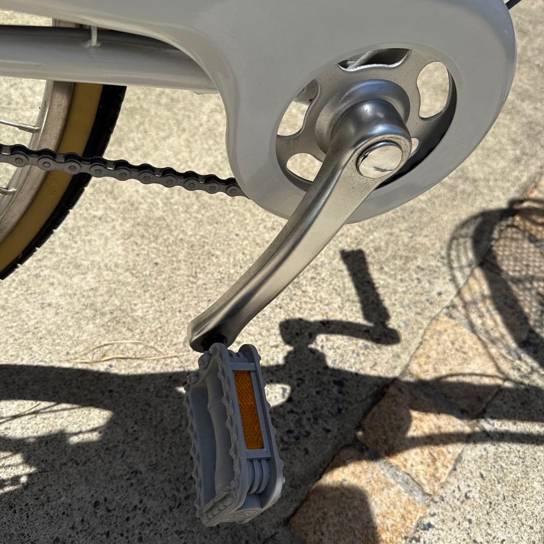 ブリヂストン　自転車　カジュナ　ピュアホワイト