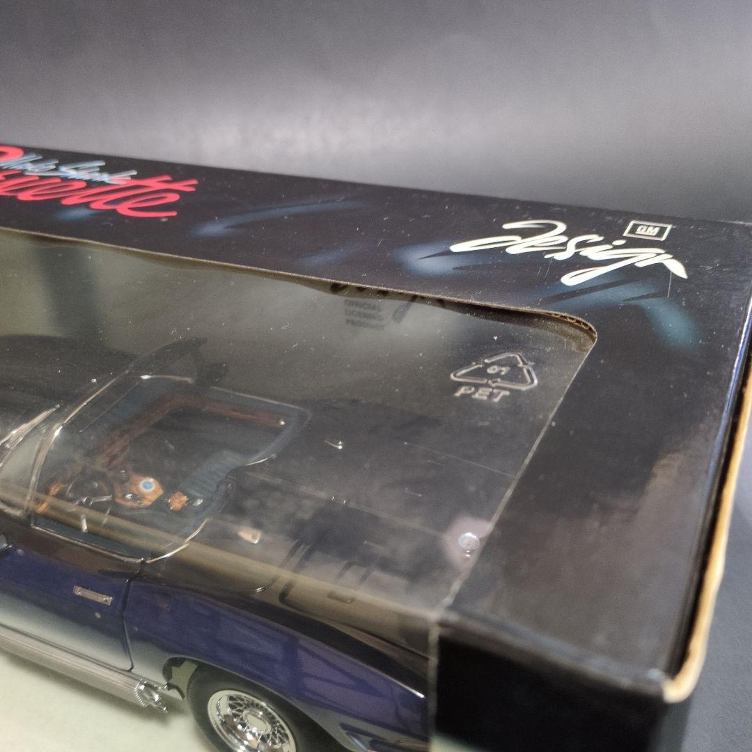 UTモデル　シボレー·コルベット　マコシャーク