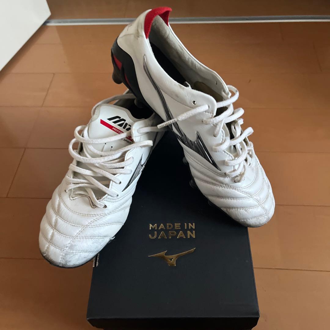 Mizuno サッカーシューズ 日本製 ホワイト/レッド