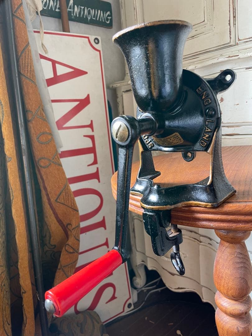 もも様専門イギリスアンティーク 壁掛け　コーヒー　ミル　グラインダー SPONG