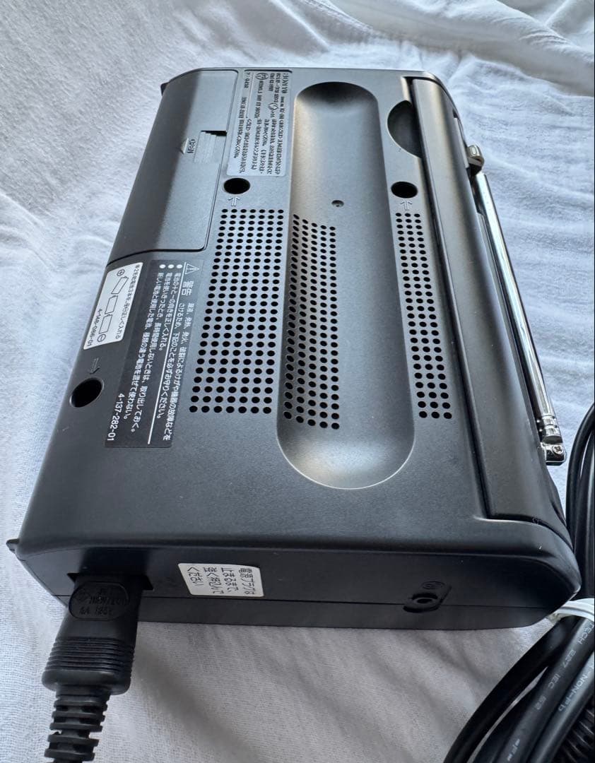 【美品】SONY ポータブル・ラジオ ICF-801 AM/FM ワイドFM対応