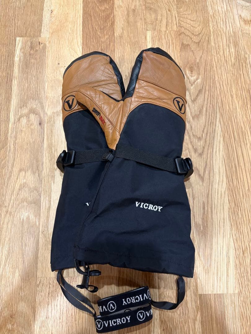 VICROY ビクロイ グローブ　Mサイズ