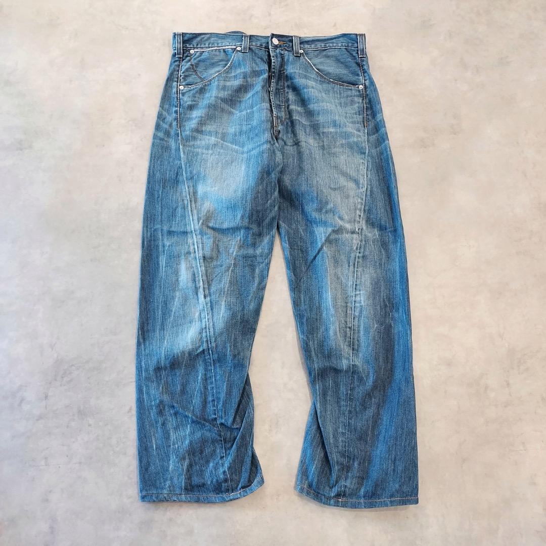リーバイス エンジニアード ジーンズ W36 00s 青 古着 立体 18586